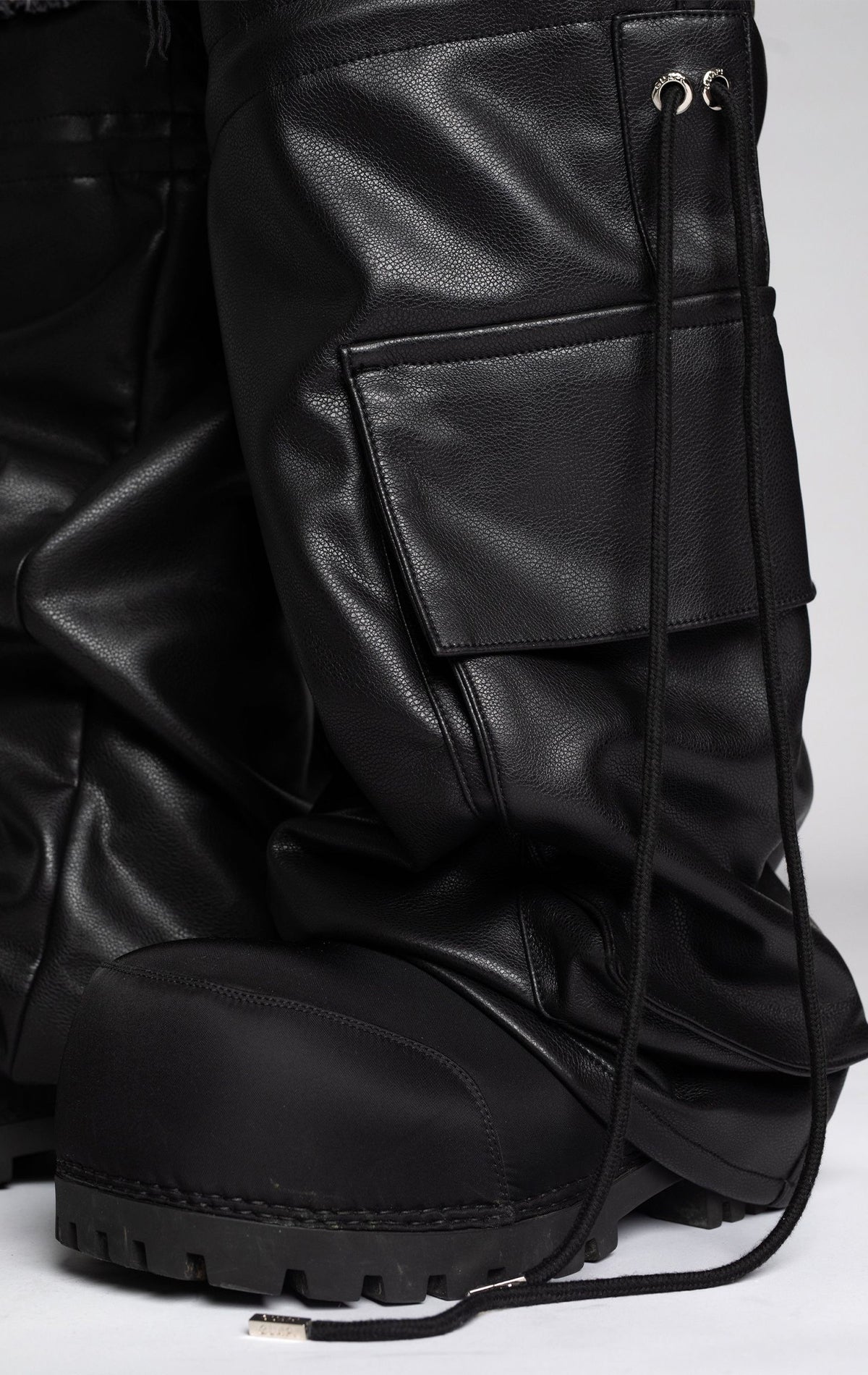 Obsidian Convertible Jeans